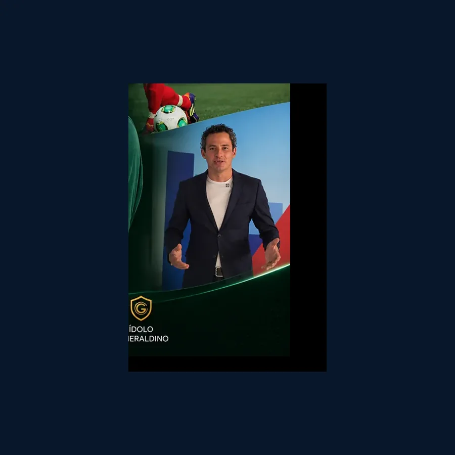 Danilo Dias em ambiente de televisão