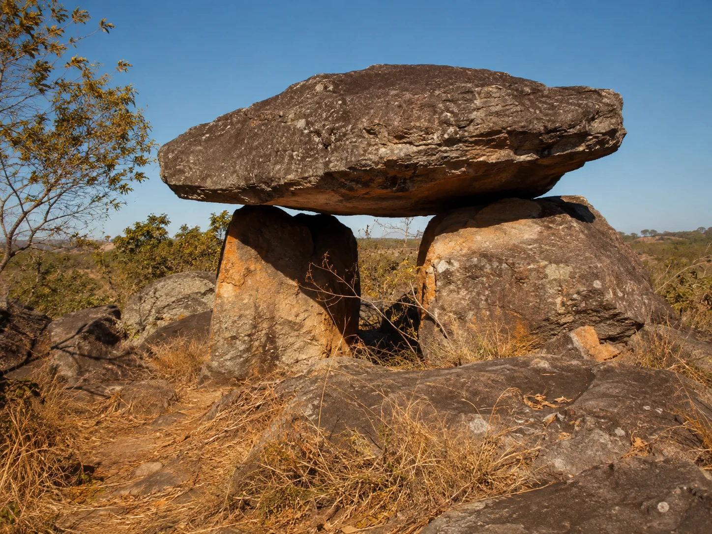 Pedra de Dólmen em Anicuns