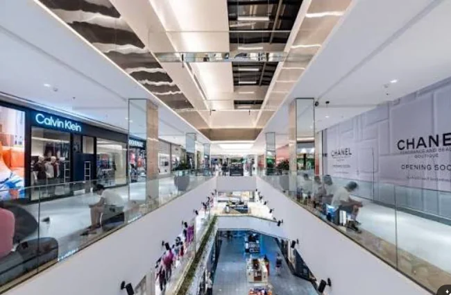 Área interna do Shopping Flamboyant em Goiânia