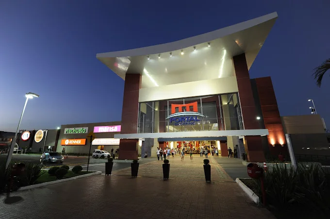 Entrada do Portal Shopping em Goiânia
