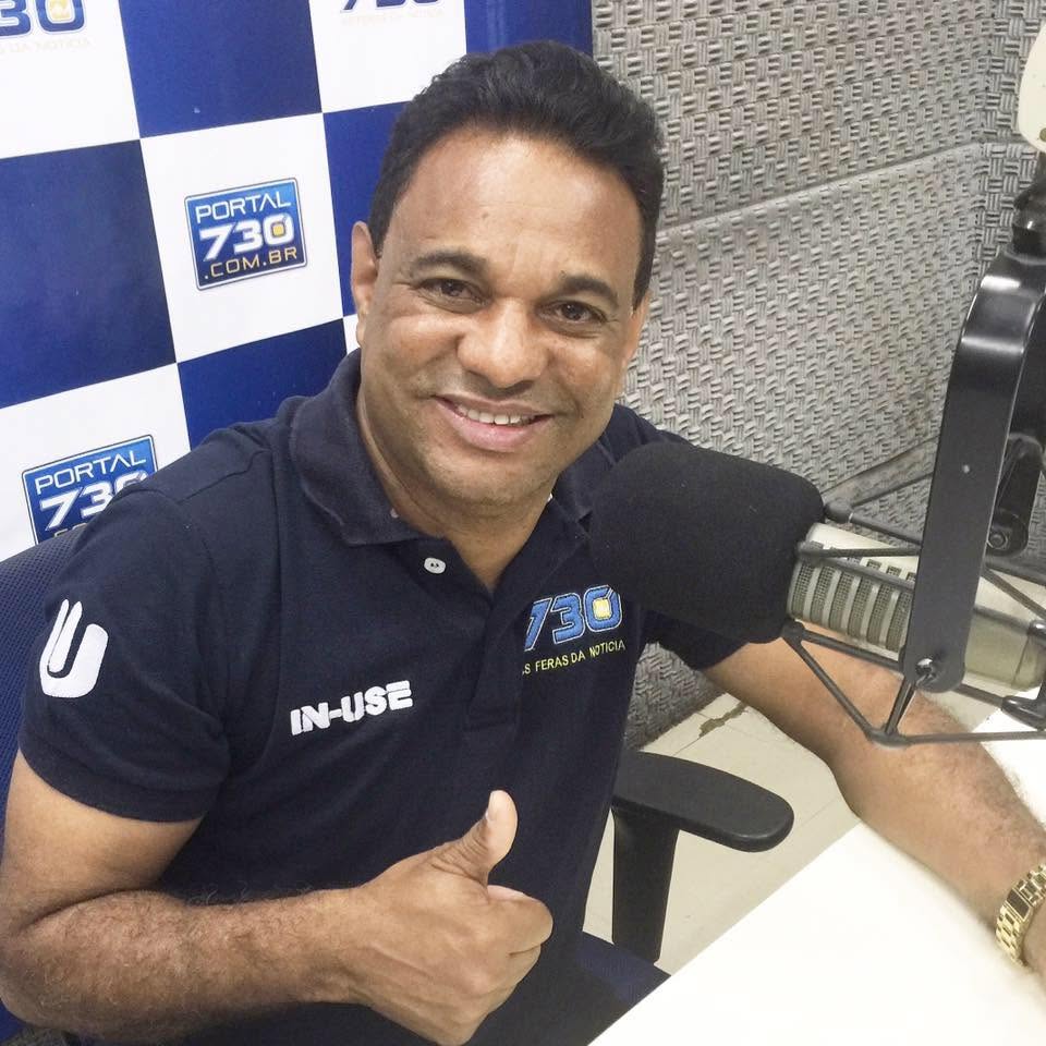 Beto Brasil no programa Fanáticos da Rádio 730