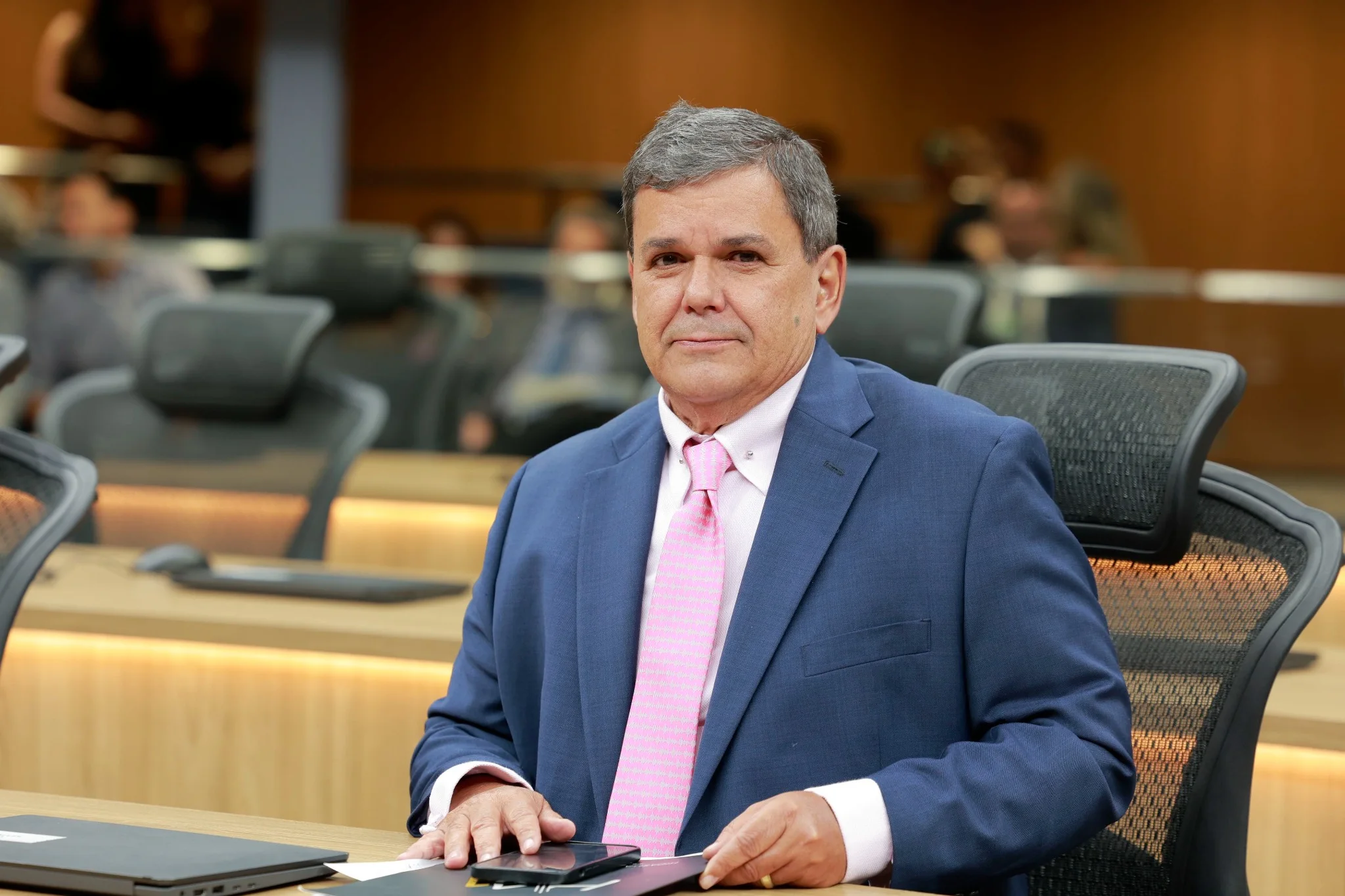 Arte editorial WikiGoiás — Dr. George Morais